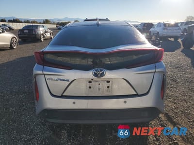Zdjęcie 6 z 12 samochodu: 2018 TOYOTA PRIUS PRIME VIN:JTDKARFP6J3071539 - miniatura