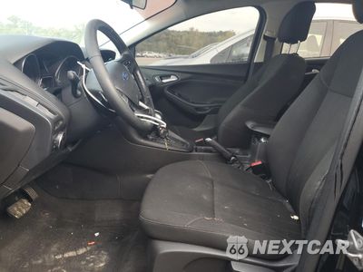 Zdjęcie 7 z 13 samochodu: 2016 FORD FOCUS SE VIN:1FADP3F22GL301407 - miniatura