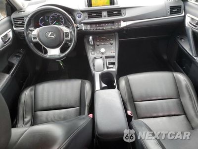 Zdjęcie 8 z 12 samochodu: 2012 LEXUS CT 200 VIN:JTHKD5BH7C2070020 - miniatura