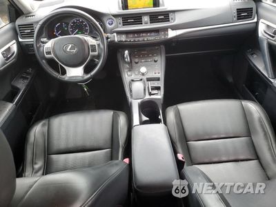 Zdjęcie 8 z 12 samochodu: 2012 LEXUS CT 200 VIN:JTHKD5BH7C2070020 - miniatura