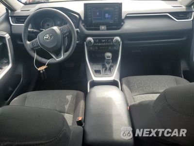 Zdjęcie 8 z 14 samochodu: 2021 TOYOTA RAV4 XLE VIN:2T3P1RFV6MC207532 - miniatura
