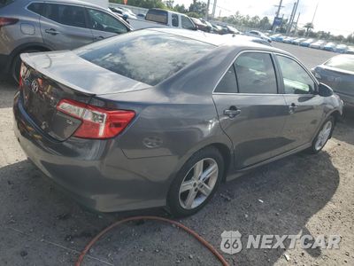 Trzecie zdjęcie samochodu z tyłu: 2014 TOYOTA CAMRY L VIN:4T1BF1FK4EU347204 - miniatura