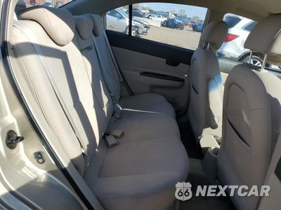 Zdjęcie 10 z 14 samochodu: 2006 HYUNDAI ACCENT GLS VIN:KMHCN46C16U041404 - miniatura