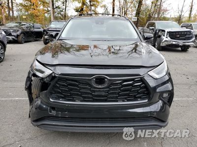 Piąte zdjęcie samochodu w środku: 2024 TOYOTA HIGHLANDER HYBRID XLE VIN:5TDKBRCH7RS625577 - miniatura