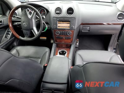 Zdjęcie 8 z 15 samochodu: 2010 MERCEDES-BENZ GL 450 4MATIC VIN:4JGBF7BE6AA605396 - miniatura