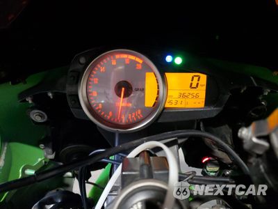 Zdjęcie 7 z 10 samochodu: 2007 KAWASAKI ZX600 P VIN:JKAZX4P1X7A024944 - miniatura