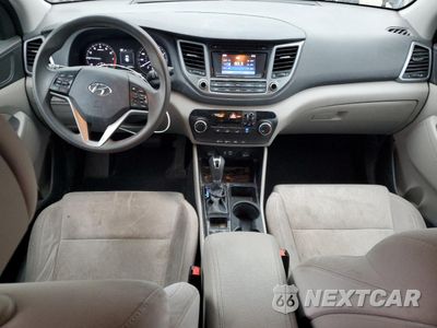 Zdjęcie 8 z 15 samochodu: 2017 HYUNDAI TUCSON LIMITED VIN:KM8J3CA43HU286134 - miniatura