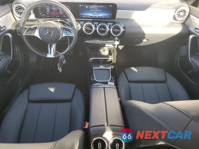 Zdjęcie 8 z 11 samochodu: 2025 MERCEDES-BENZ CLA 250 VIN:W1K5J4GB9SN509114 - miniatura