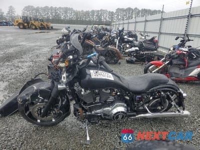 Trzecie zdjęcie samochodu z tyłu: 2012 HARLEY-DAVIDSON FLHX STREET GLIDE VIN:1HD1KBM10CB631755 - miniatura