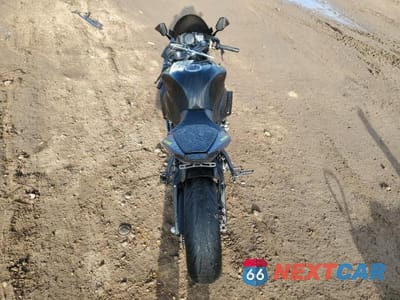 Zdjęcie 6 z 9 samochodu: 2023 KAWASAKI ZX636 K VIN:JKBZXJH16PA017725 - miniatura