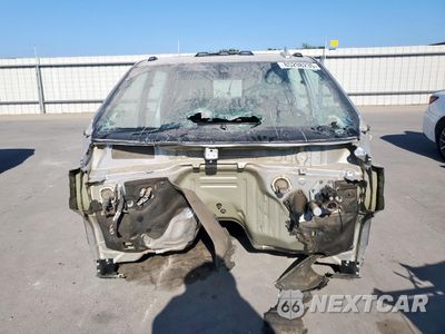 Piąte zdjęcie samochodu w środku: 2021 GMC SIERRA K2500 DENALI VIN:1GT49REY7MF240997 - miniatura