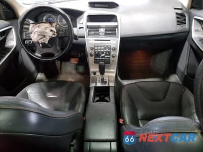 Zdjęcie 8 z 14 samochodu: 2010 VOLVO XC60 T6 VIN:YV4992DZ0A2087936 - miniatura