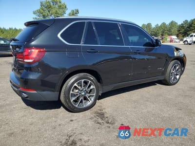 Trzecie zdjęcie samochodu z tyłu: 2017 BMW X5 XDRIVE35I VIN:5UXKR0C33H0X81773 - miniatura