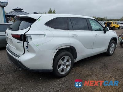 Trzecie zdjęcie samochodu z tyłu: 2024 TOYOTA HIGHLANDER HYBRID LE VIN:5TDBBRCH6RS628969 - miniatura