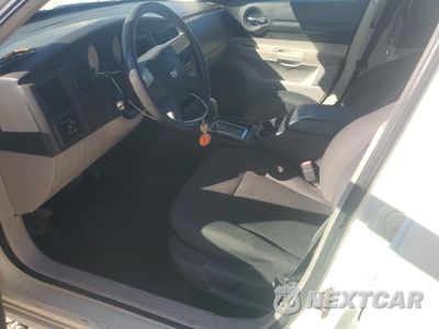 Zdjęcie 7 z 13 samochodu: 2005 DODGE MAGNUM SE VIN:2D4FV48T45H531144 - miniatura