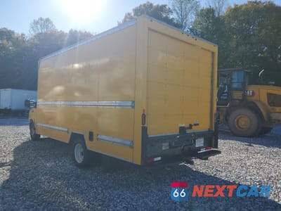 Drugie zdjęcie samochodu z przodu: 2023 FORD ECONOLINE E350 SUPER DUTY CUTAWAY VAN VIN:1FDWE3FN7PDD24335 - miniatura