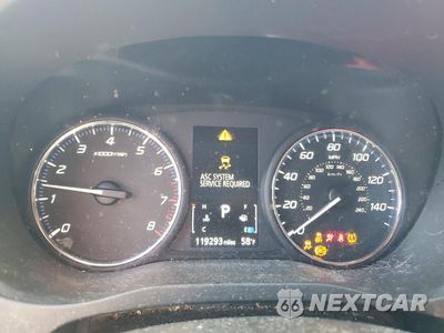 Zdjęcie 9 z 15 samochodu: 2018 MITSUBISHI OUTLANDER SE VIN:JA4AD3A32JZ048318 - miniatura