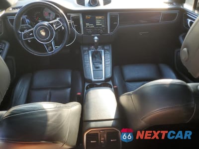 Zdjęcie 8 z 13 samochodu: 2016 PORSCHE MACAN S VIN:WP1AB2A58GLB43936 - miniatura