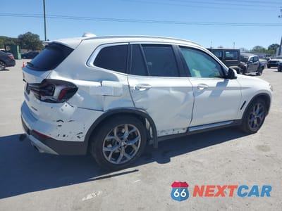 Trzecie zdjęcie samochodu z tyłu: 2023 BMW X3 SDRIVE30I VIN:5UX43DP04P9N79875 - miniatura