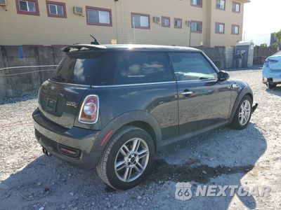 Trzecie zdjęcie samochodu z tyłu: 2011 MINI COOPER S VIN:WMWSV3C58BTY11594 - miniatura