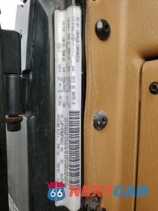 Zdjęcie 12 z 12 samochodu: 1998 JEEP WRANGLER / TJ SAHARA VIN:1J4FY49S6WP700341 - miniatura