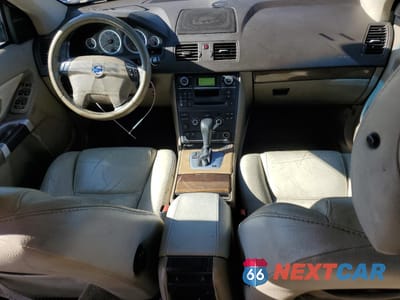 Zdjęcie 8 z 15 samochodu: 2011 VOLVO XC90 3.2 VIN:YV4952CZXB1586585 - miniatura