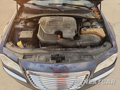 Zdjęcie 11 z 14 samochodu: 2014 CHRYSLER 300 VIN:2C3CCAAG8EH135966 - miniatura