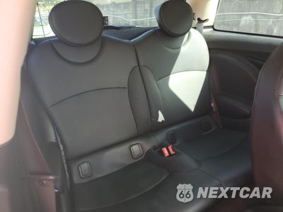 Zdjęcie 10 z 14 samochodu: 2011 MINI COOPER S VIN:WMWSV3C58BTY11594 - miniatura