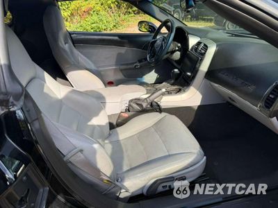 Zdjęcie 7 z 10 samochodu: 2005 CHEVROLET CORVETTE VIN:1G1YY24U955119527 - miniatura