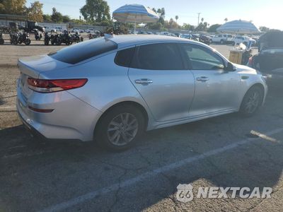 Trzecie zdjęcie samochodu z tyłu: 2020 KIA OPTIMA LX VIN:5XXGT4L37LG445695 - miniatura