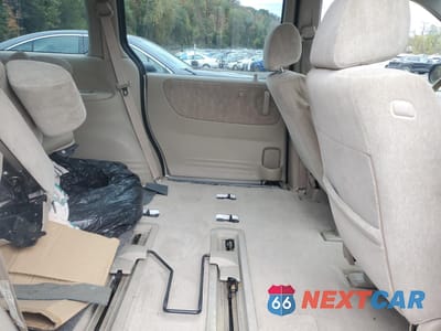 Zdjęcie 11 z 13 samochodu: 2000 MAZDA MPV WAGON VIN:JM3LW28G1Y0164837 - miniatura