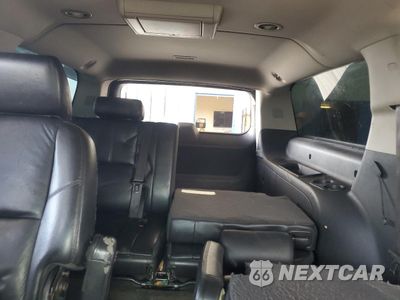 Zdjęcie 10 z 16 samochodu: 2012 CHEVROLET SUBURBAN K1500 LTZ VIN:1GNSKKE72CR221420 - miniatura