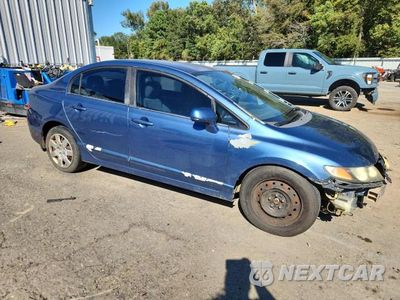 Czwarte zdjęcie samochodu z boku: 2010 HONDA CIVIC LX VIN:2HGFA1F55AH300728 - miniatura