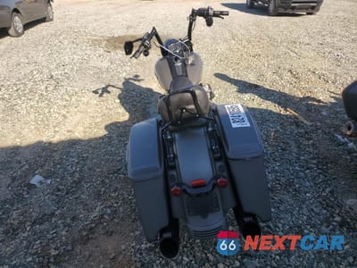 Czwarte zdjęcie samochodu z boku: 2018 HARLEY-DAVIDSON FLHRXS VIN:1HD1KVC16JB641805 - miniatura