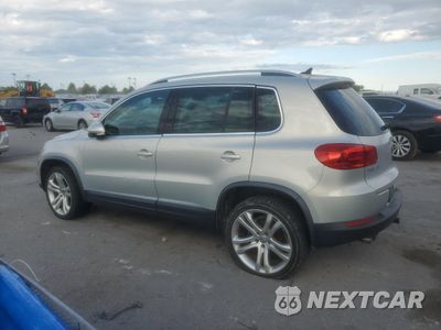 Drugie zdjęcie samochodu z przodu: 2012 VOLKSWAGEN TIGUAN S VIN:WVGAV7AX7CW543871 - miniatura