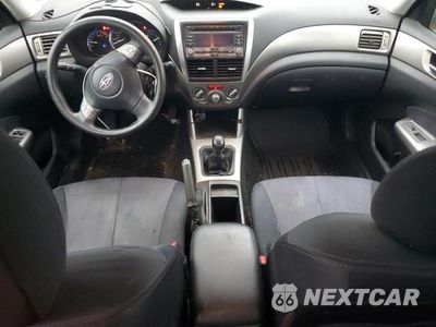 Zdjęcie 8 z 11 samochodu: 2010 SUBARU FORESTER 2.5X PREMIUM VIN:JF2SH6CC0AG735002 - miniatura