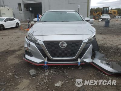 Piąte zdjęcie samochodu w środku: 2019 NISSAN ALTIMA S VIN:1N4BL4BV4KC227974 - miniatura