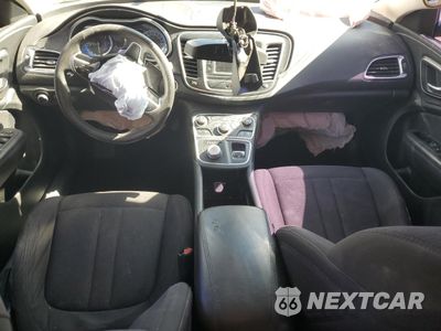 Zdjęcie 8 z 13 samochodu: 2015 CHRYSLER 200 LIMITED VIN:1C3CCCAB8FN667372 - miniatura