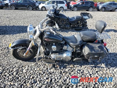 Trzecie zdjęcie samochodu z tyłu: 2005 HARLEY-DAVIDSON FLSTCI VIN:1HD1BWB135Y062331 - miniatura