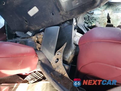 Zdjęcie 8 z 13 samochodu: 2017 LEXUS IS 350 VIN:JTHBE1D21H5029399 - miniatura