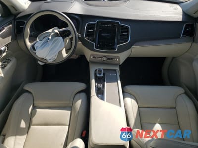 Zdjęcie 8 z 13 samochodu: 2024 VOLVO XC90 ULTIMATE VIN:YV4062PFXR1201980 - miniatura