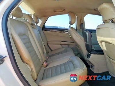 Zdjęcie 10 z 12 samochodu: 2013 FORD FUSION VIN:3FA6P0HR2DR330176 - miniatura