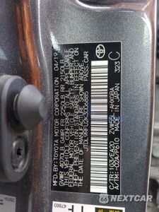 Zdjęcie 14 z 16 samochodu: 2019 TOYOTA PRIUS VIN:JTDL9RFU2K3006885 - miniatura