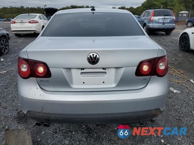 Zdjęcie 6 z 12 samochodu: 2009 VOLKSWAGEN JETTA SE VIN:3VWRM71K99M028620 - miniatura
