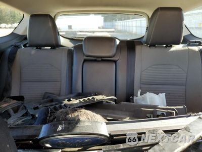 Zdjęcie 10 z 14 samochodu: 2018 FORD ESCAPE SE VIN:1FMCU0GD2JUB21239 - miniatura