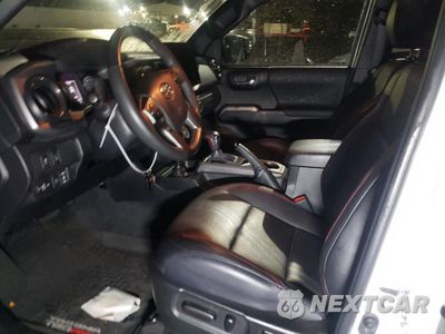 Zdjęcie 7 z 12 samochodu: 2023 TOYOTA TACOMA DOUBLE CAB VIN:3TYCZ5AN1PT164704 - miniatura