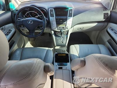 Zdjęcie 8 z 14 samochodu: 2009 LEXUS RX 350 VIN:2T2HK31U89C118361 - miniatura