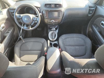 Zdjęcie 8 z 12 samochodu: 2018 KIA SOUL + VIN:KNDJP3A56J7888340 - miniatura
