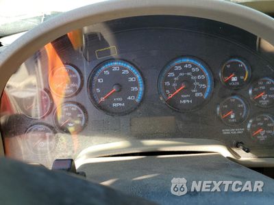 Zdjęcie 8 z 10 samochodu: 2018 INTERNATIONAL 7500 FUEL TRUCK VIN:3HAWNTAT1JL474061 - miniatura
