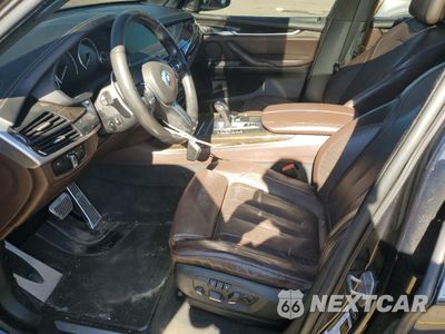 Zdjęcie 7 z 13 samochodu: 2014 BMW X5 XDRIVE50I VIN:5UXKR6C5XE0J71885 - miniatura
